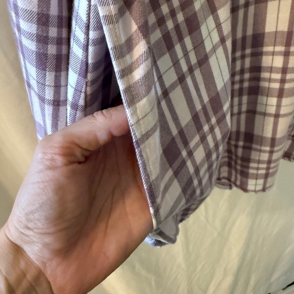 JACHS Girlfriend Plaid Button Down Shirt - Pink and White - Picture 6 of 9